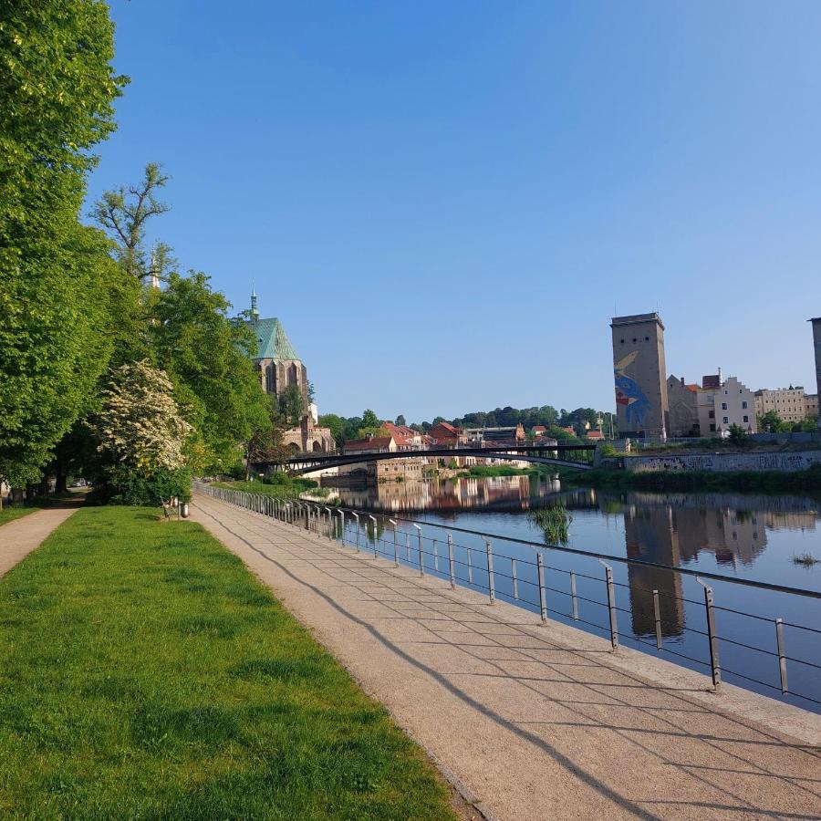 Picobello Pension Gorlitz Bagian luar foto
