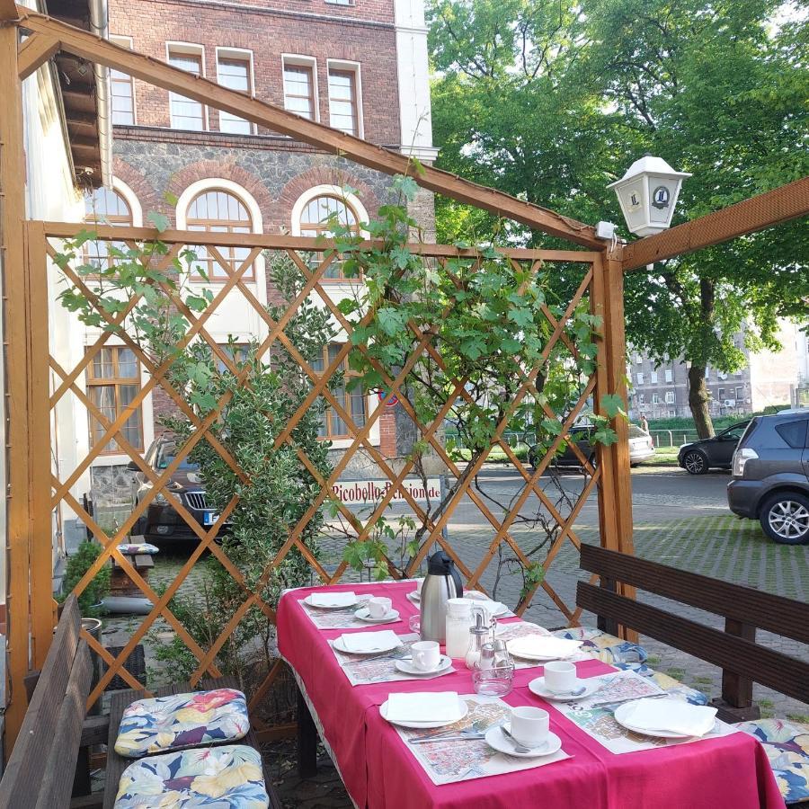 Picobello Pension Gorlitz Bagian luar foto