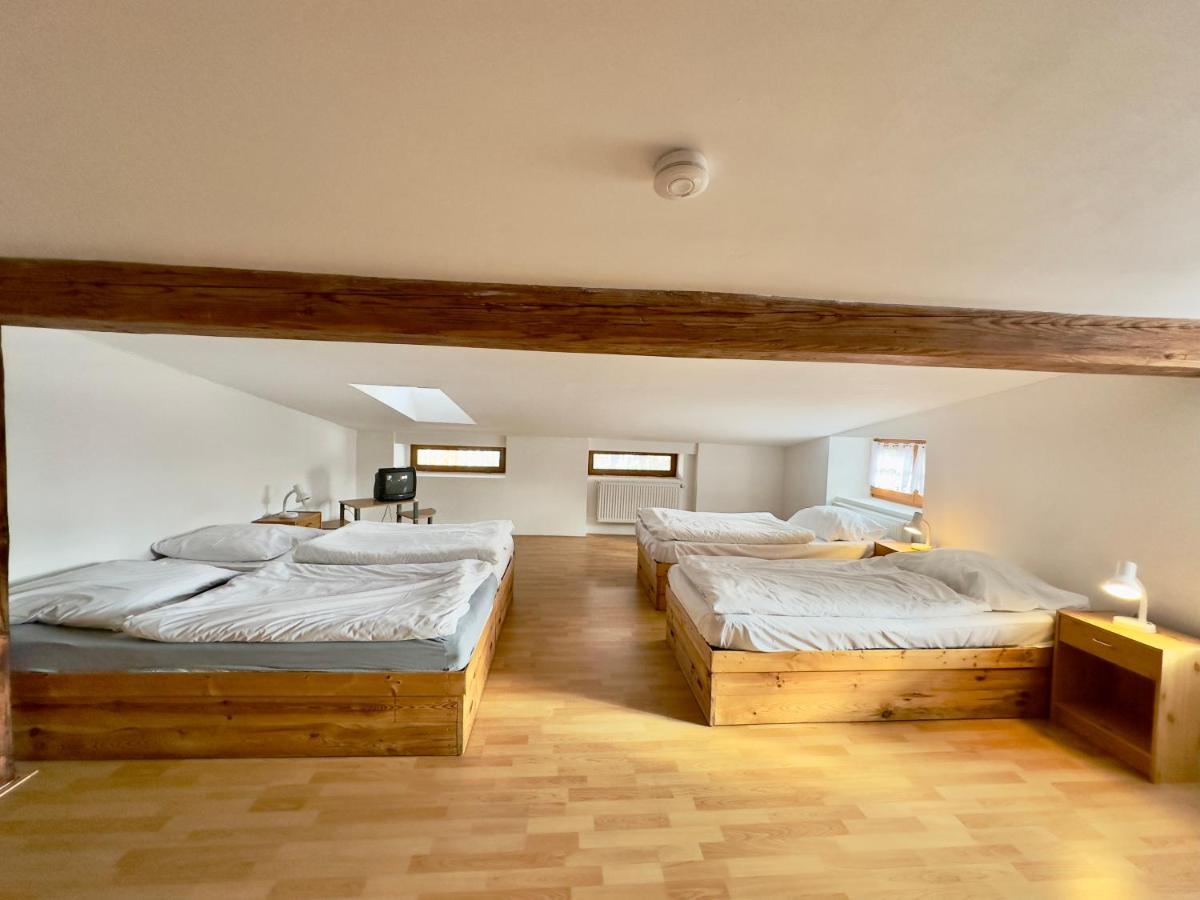 Picobello Pension Gorlitz Bagian luar foto