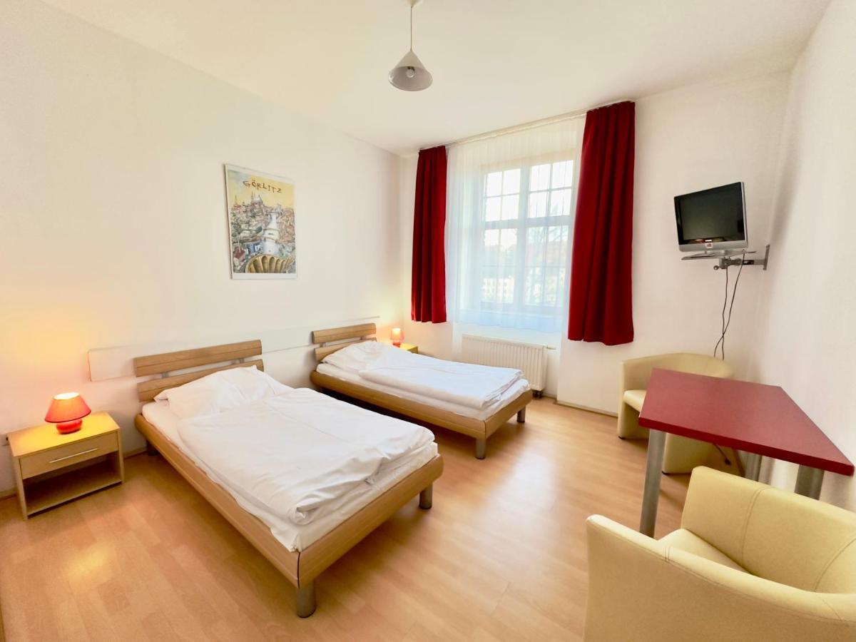 Picobello Pension Gorlitz Bagian luar foto